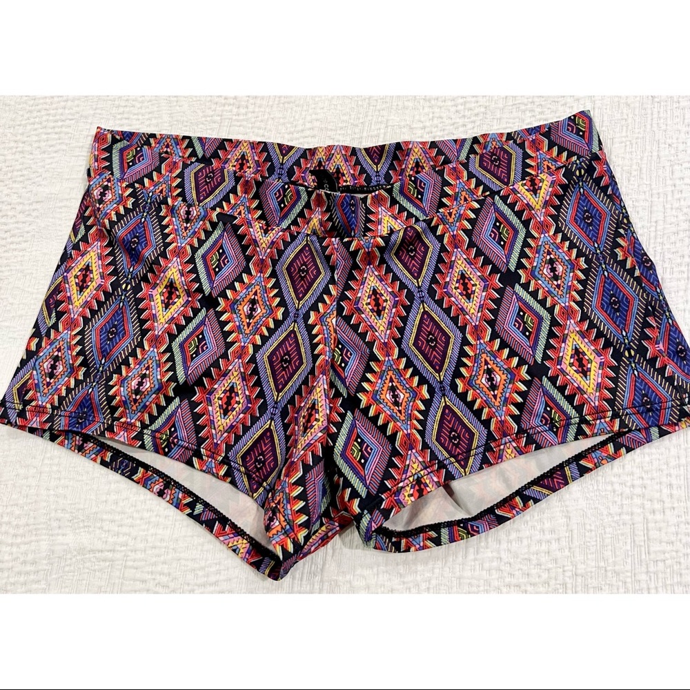 Onzie Urban Outfitters Spandex Shorts Size Small